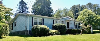 32 Edward Ln, Barre, MA 01005