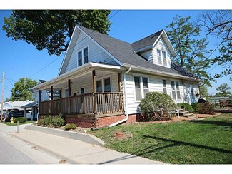 46 E Main St, Pittsboro, IN 46167
