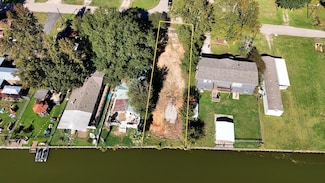 12631 Paradise View Ct, Willis, TX 77318