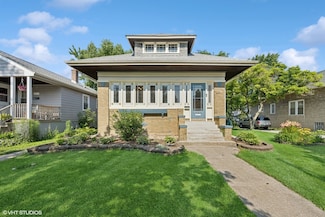 1023 Lathrop Ave, Forest Park, IL 60130