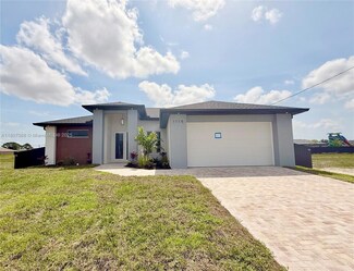 1115 NW 19th Place, Fort Myers, FL 33993