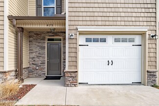 475 Sullivan Loop Rd, Midway Park, NC 28544