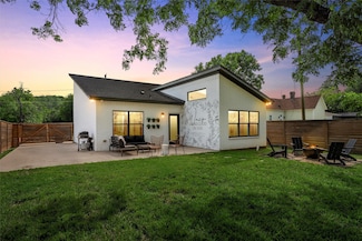 626 S 12th St, Waco, TX 76706