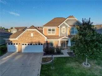 1697 Kilkenny Dr, Avon, IN 46123