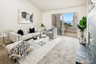 522 W Mercer Place Unit 403, Seattle, WA 98119