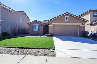 453 Daffodil Dr, Merced, CA 95341