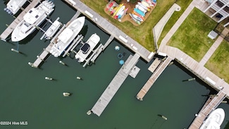 100 Olde Towne Yacht Club Dr Unit Slip A19, Beaufort, NC 28516