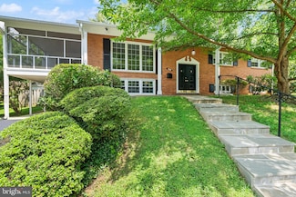 3311 Midland Rd, Fairfax, VA 22031