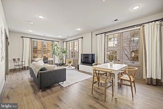 3220 Grace St NW Unit 2, Washington, DC 20007