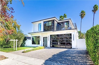 5812 Willis Ave, Van Nuys, CA 91411