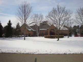 5050 Village Rd, Saline, MI 48176