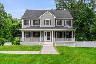 16 Stevens Rd, North Reading, MA 01864