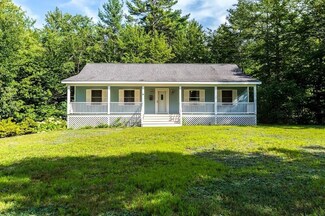 8 Friar Tuck Way, Wolfeboro, NH 03894