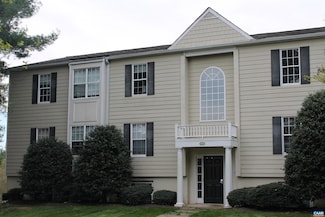 1508 Villa Terrace Unit F, Charlottesville, VA 22903