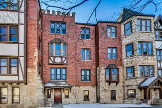 3419 W Hollywood Ave Unit 2-B, Chicago, IL 60659