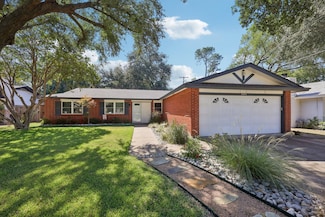 2604 Hollywood Dr, Arlington, TX 76013