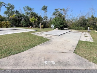 19681 Rd, Fort Myers, FL 33908