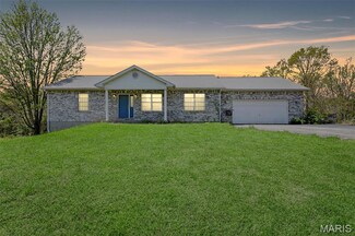 65 Longview Dr, Hillsboro, MO 63050