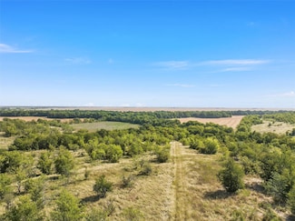 000 Us Highway 77, Rosebud, TX 76570