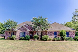 33 Birkdale Cir, Vicksburg, MS 39183