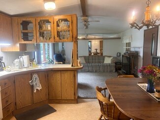 2899 Chapel Rd, Bennington, VT 05201