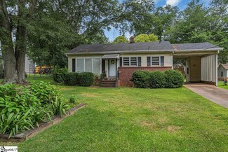 7 Ila Ct, Greenville, SC 29611