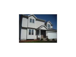 1945 Rock Island Dr, Ely, IA 52227