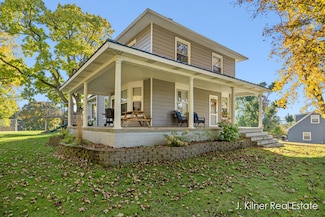 950 Covell Ave NW, Grand Rapids, MI 49504