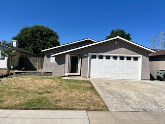 4407 W Cardiff Ave, Fresno, CA 93722