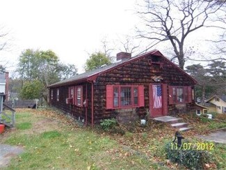 2 Kernwood Dr, Lynn, MA 01904