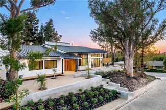 1322 Faren Dr, Santa Ana, CA 92705