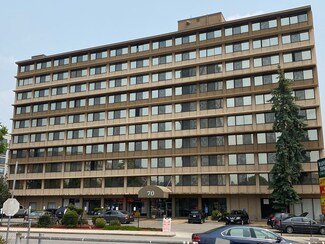 70 Southbridge St Unit 1016, Worcester, MA 01608