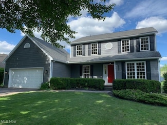8202 Hidden Glen Ave NE, Canton, OH 44721