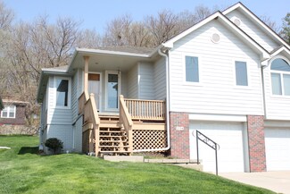 236 Harmony St, Council Bluffs, IA 51503