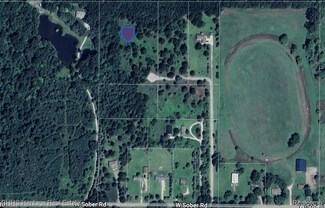 3-C W Sober Rd, Fowlerville, MI 48836