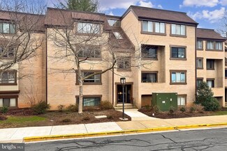 1671 Parkcrest Cir Unit 4C/300, Reston, VA 20190