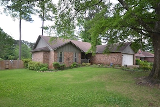 10 Azalea, Magnolia, AR 71753