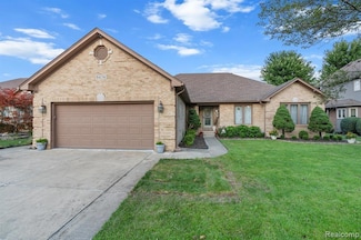 54774 Ashley Lauren Dr, Macomb, MI 48042