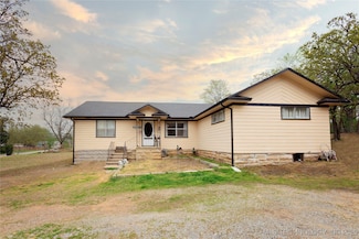 710 S 14th St, McAlester, OK 74501