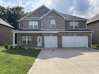 1775 Oak Forest Dr, Clarksville, TN 37043