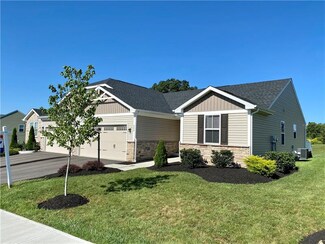 303 Brandi Lynn Ln, Evans City, PA 16033