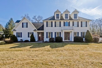 24 Victoria Ln, Wilbraham, MA 01095
