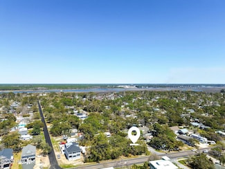 6808 E Oak Island Dr, Oak Island, NC 28465