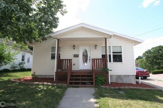 406 N 18th St, Centerville, IA 52544