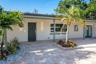243 45th Ave NE, Saint Petersburg, FL 33703