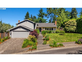 1437 Greentree Cir, Lake Oswego, OR 97034