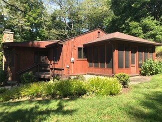 6006 Kemerer Hollow Rd, Export, PA 15632