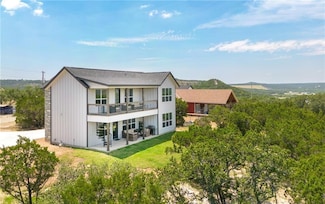869 Kindersley St, Canyon Lake, TX 78133