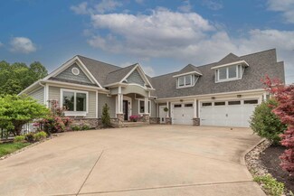 2921 E Kylie Ct, Bloomington, IN 47401