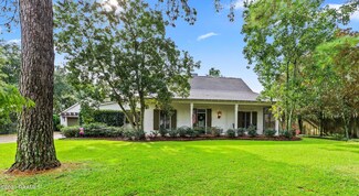 24 Paradise Woods, New Iberia, LA 70563